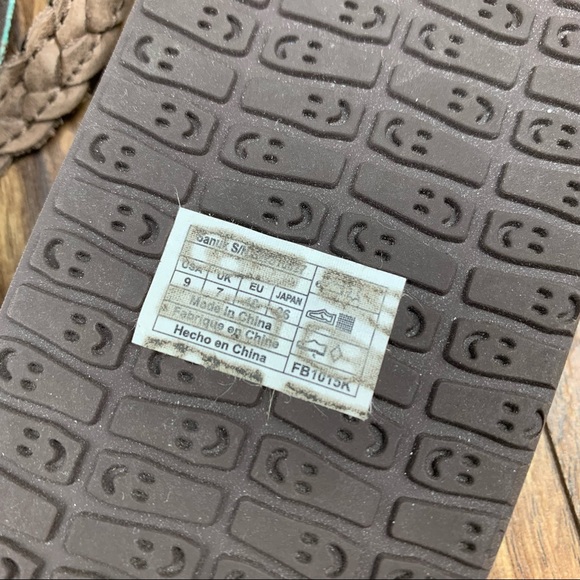 Sanuk Poncho Viva Braided Leather Strap Sandals - Picture 9 of 10